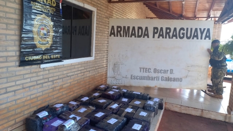Interceptan carga de droga durante acción operativa fluvial en Alto Paraná