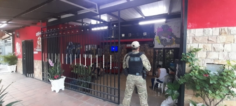 Detienen a padre e hijo por comercialización de cocaína en Asunción