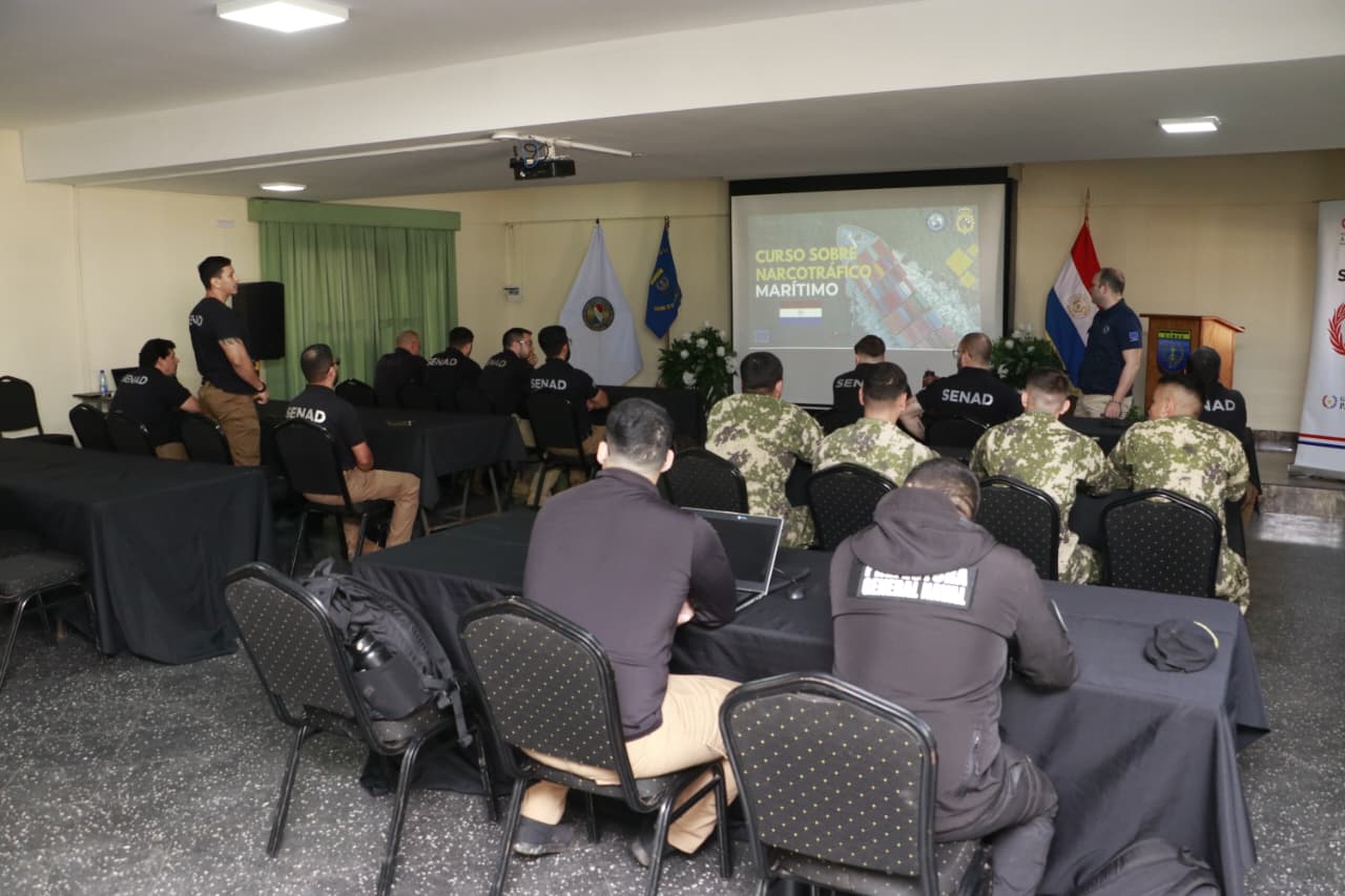 SENAD PARTICIPA DE CURSO ESPECIALIZADO SOBRE NARCOTRÁFICO EN EL ÁMBITO FLUVIAL-MARÍTIMO