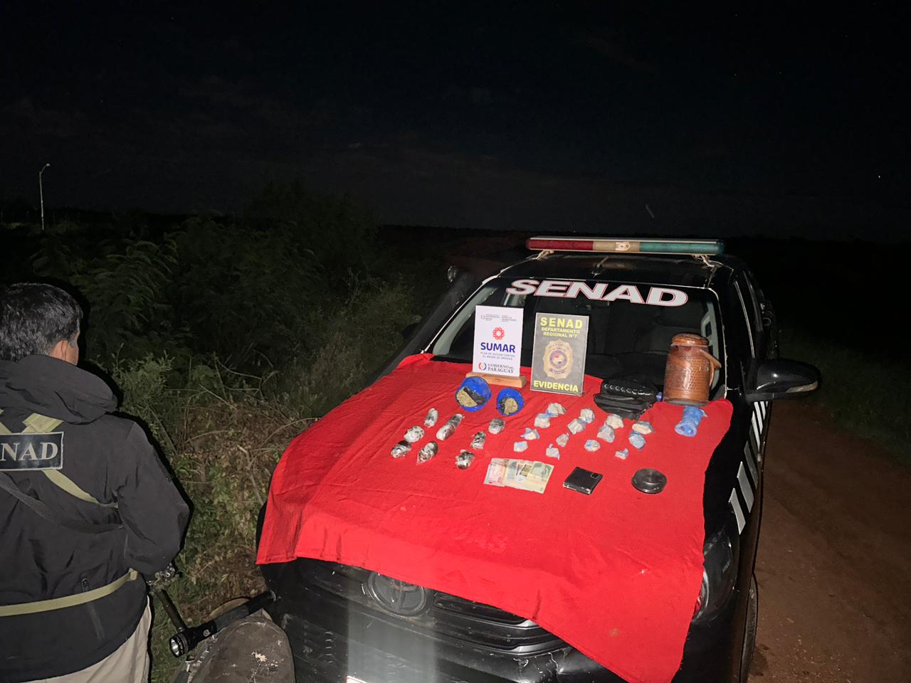 ANTE CONTROLES SOSTENIDOS DE SENAD ABANDONAN MILES DE DOSIS DE DROGAS EN CONCEPCIÓN.