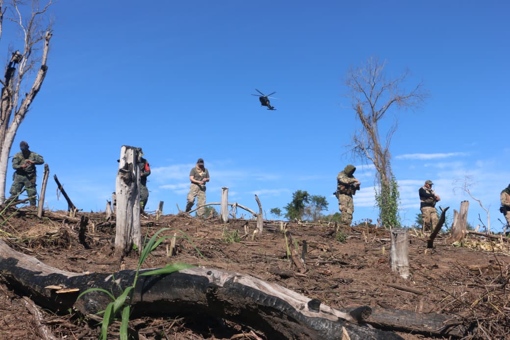 OPERACIÓN RESTAURAR: SENAD IMPULSA RECUPERACIÓN AMBIENTAL TRAS ERRADICACIÓN DE CULTIVOS ILÍCITOS EN RESERVAS NATURALES