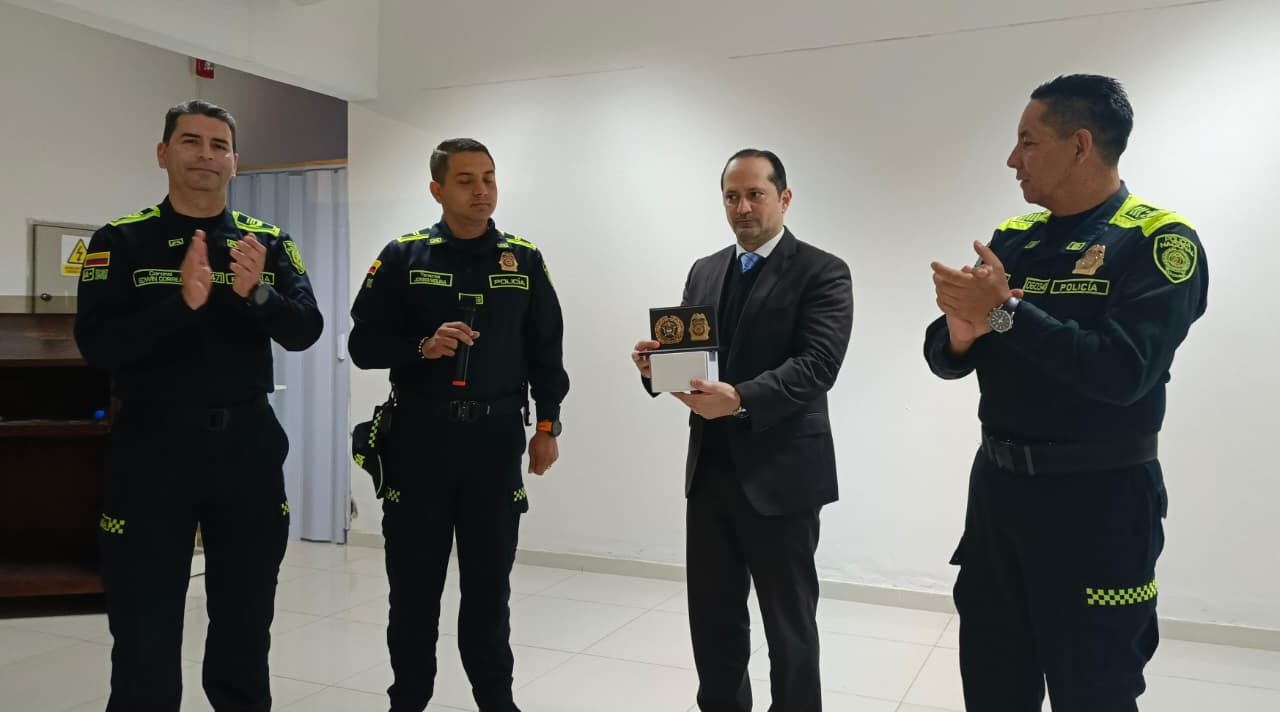 SENAD RECIBE A DELEGACIÓN DE LA POLICÍA NACIONAL DE COLOMBIA